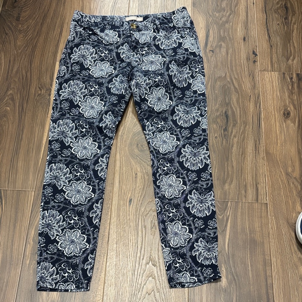 Banana Republic Black and White Floral Women Jeans
